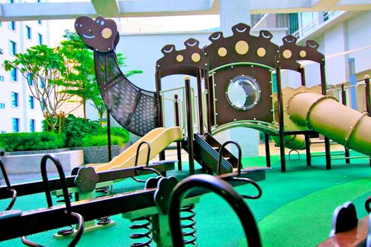 Apex Cozy Suites At Swiss Garden Residence Куала Лумпур Екстериор снимка